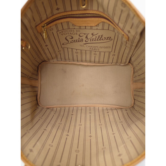 Louis Vuitton Monogram Neverfull Tote Bag - Picture 3 of 9